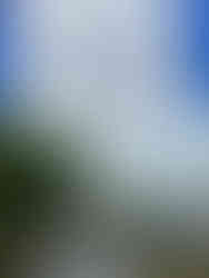 Regnigt väder påväg till BC Låsservice AB i Ekerö Centrum