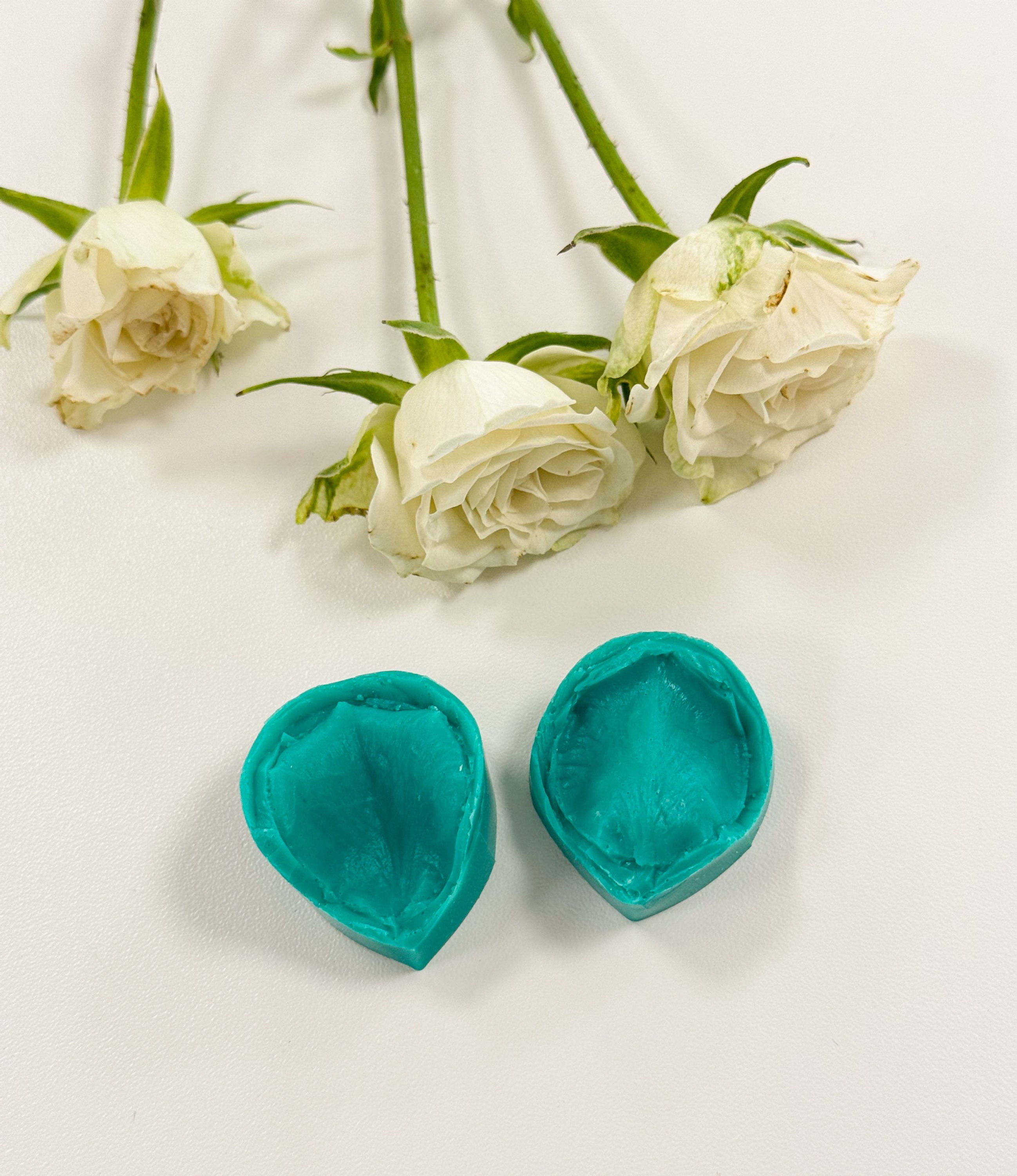 Spray Rose - Large Veiner