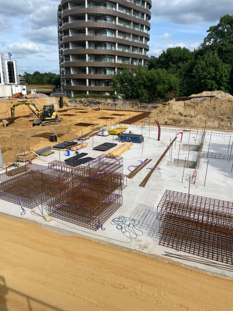 Fundamentet til højhuset er klar.