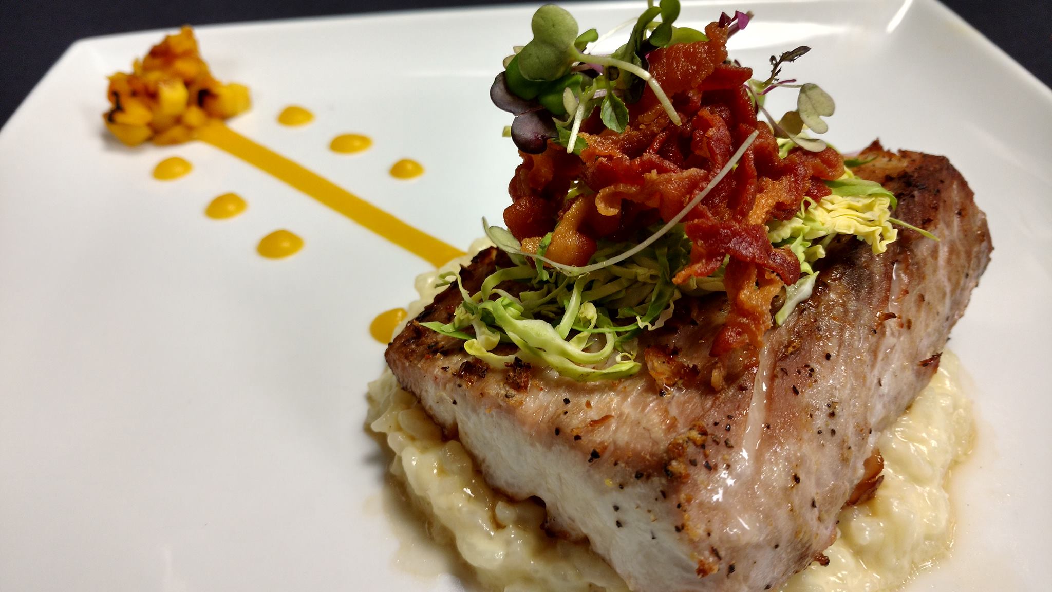 Detroit Fish House Steak and Oyster Bar Best Seafood Detroit