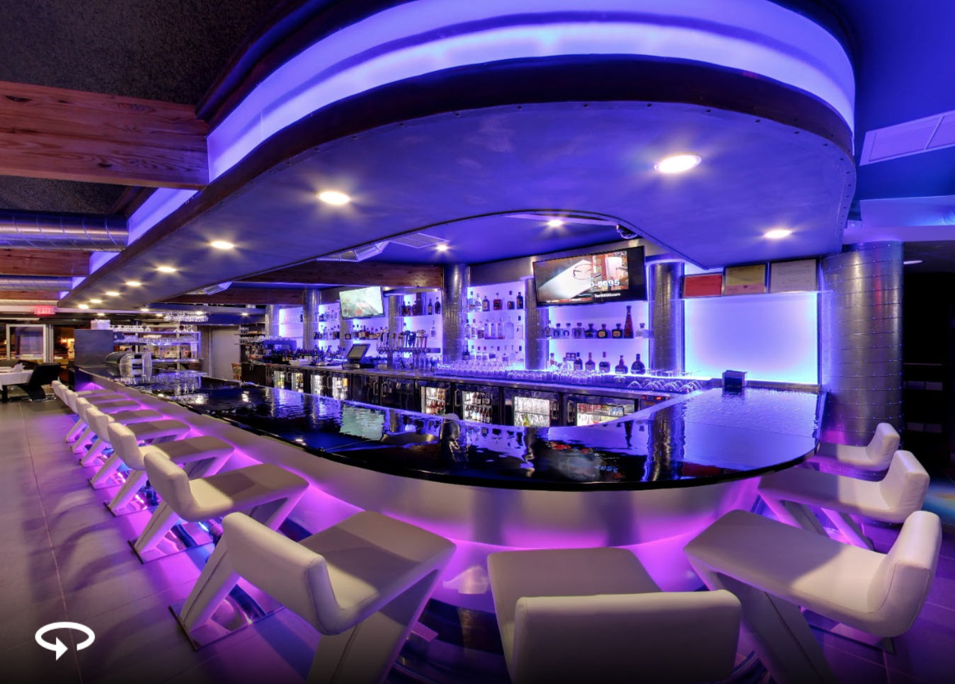 AQUA Restaurant Best of Detroit Fine Dining Plymouth, Michigan