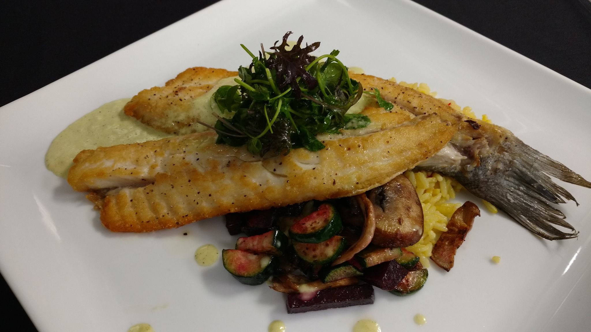 Detroit Fish House Steak and Oyster Bar Best Seafood Detroit