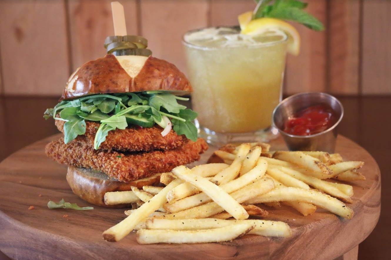 Bar Louie Royal Oak Best of Detroit Restaurants and Bars Weekly