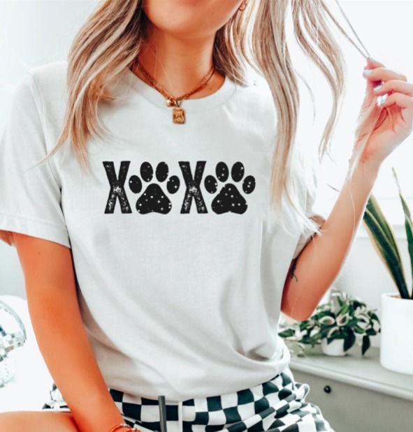 XOXO Paws
