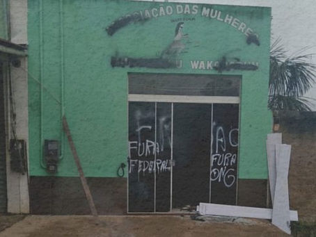 Mulheres Munduruku e MPF coletam recursos para reconstruir sede atacada por garimpeiros no Pará