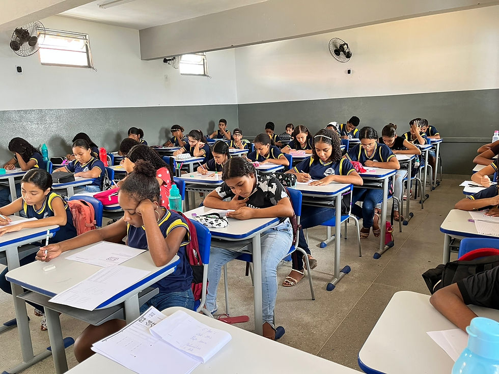 Leilão de escolas em Minas Gerais escancara avanço da privatização na educação pública