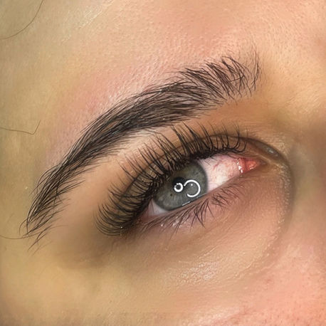 lash extentions gallery photo