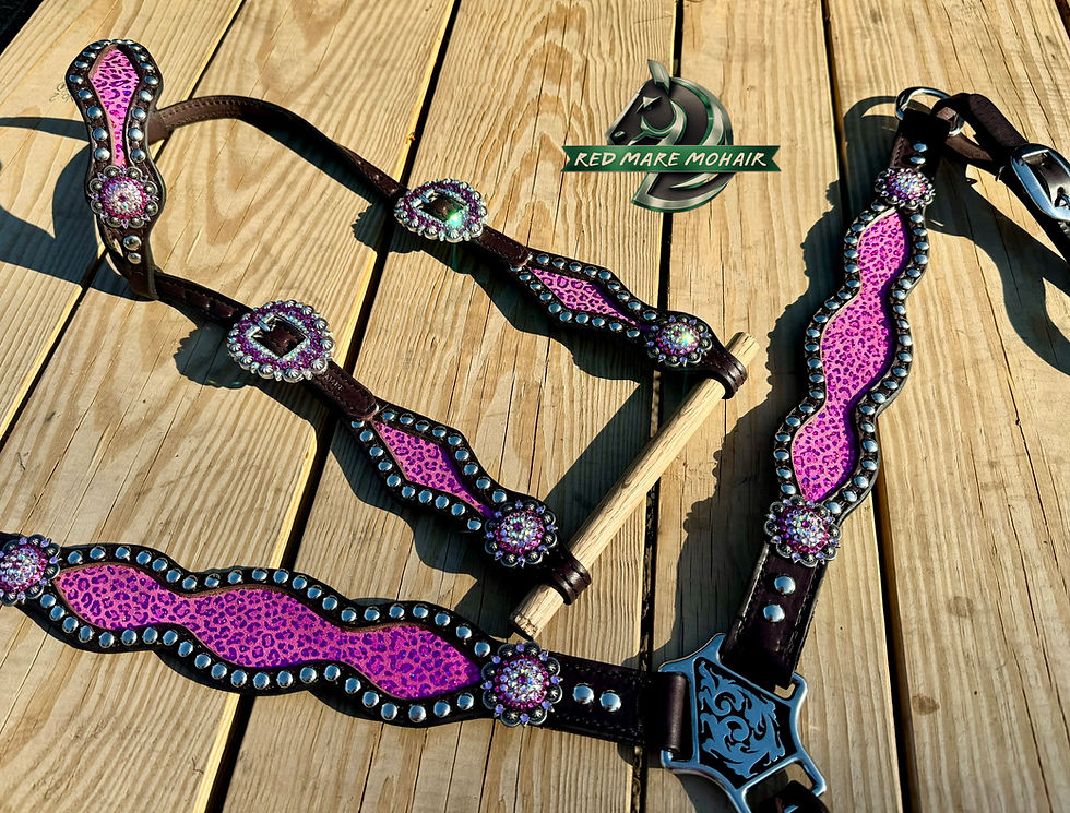 Thumbnail: Pink Bling Leopard Tack Set 