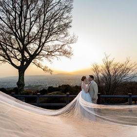 wedding veil photography during sunset in nara japan