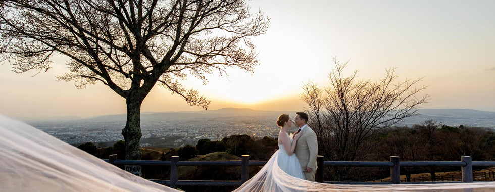 bridal portrait with flowing veil during sunset in nara