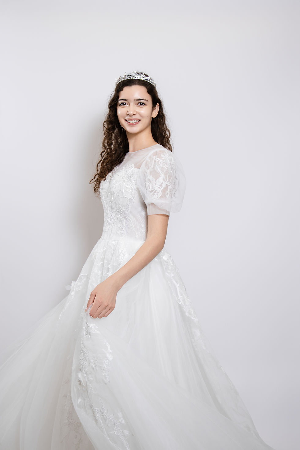 Thumbnail: lace wedding dress side view square neckline elegant