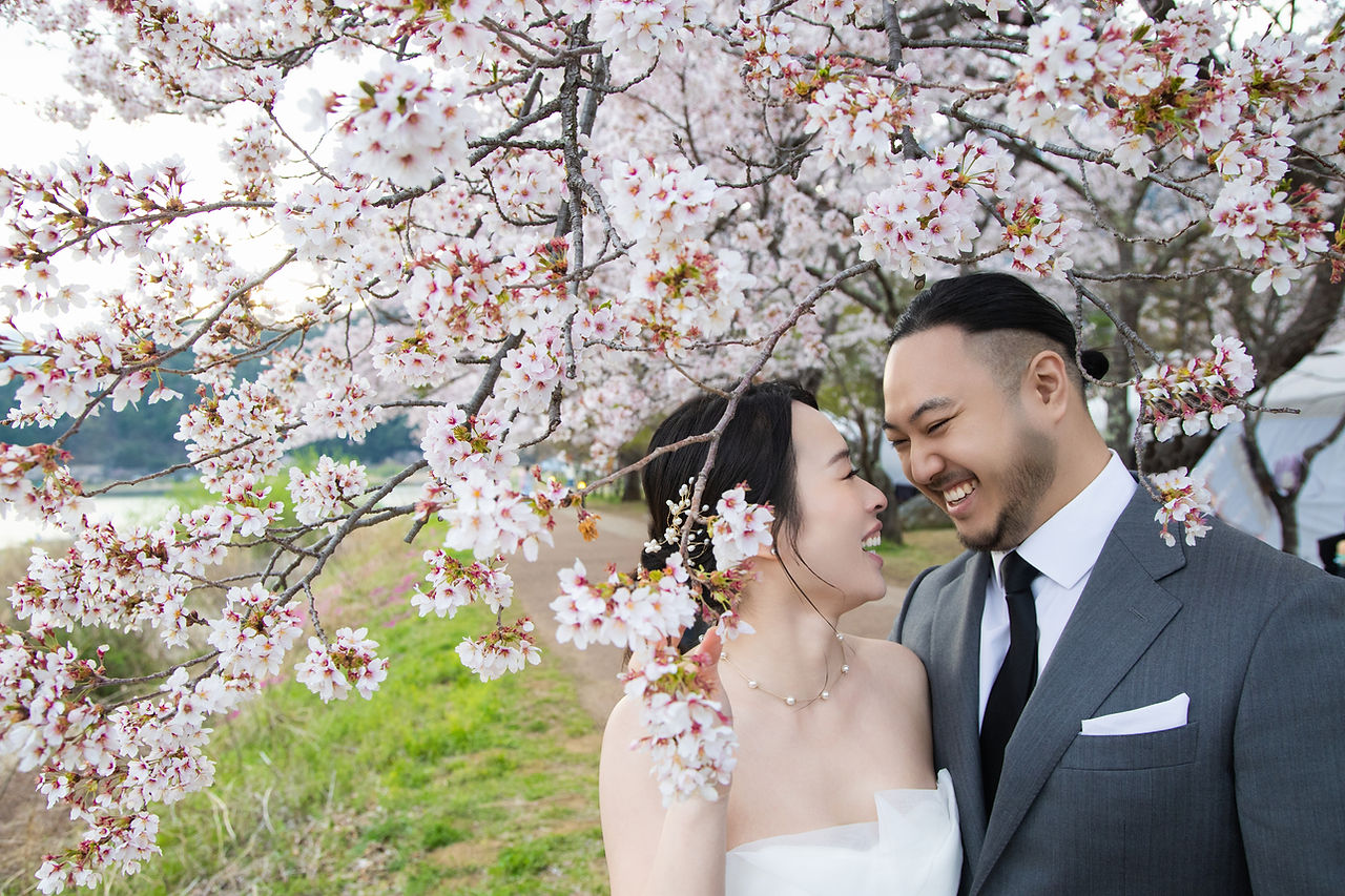 Couple preparing for a spring wedding photoshoot in Japan