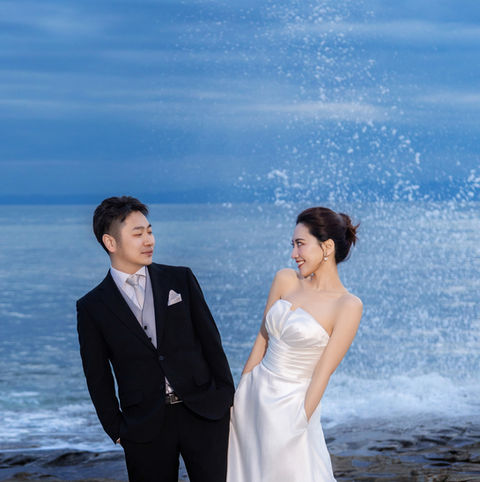 kamakura ocean wedding photoshoot couple romantic portrait