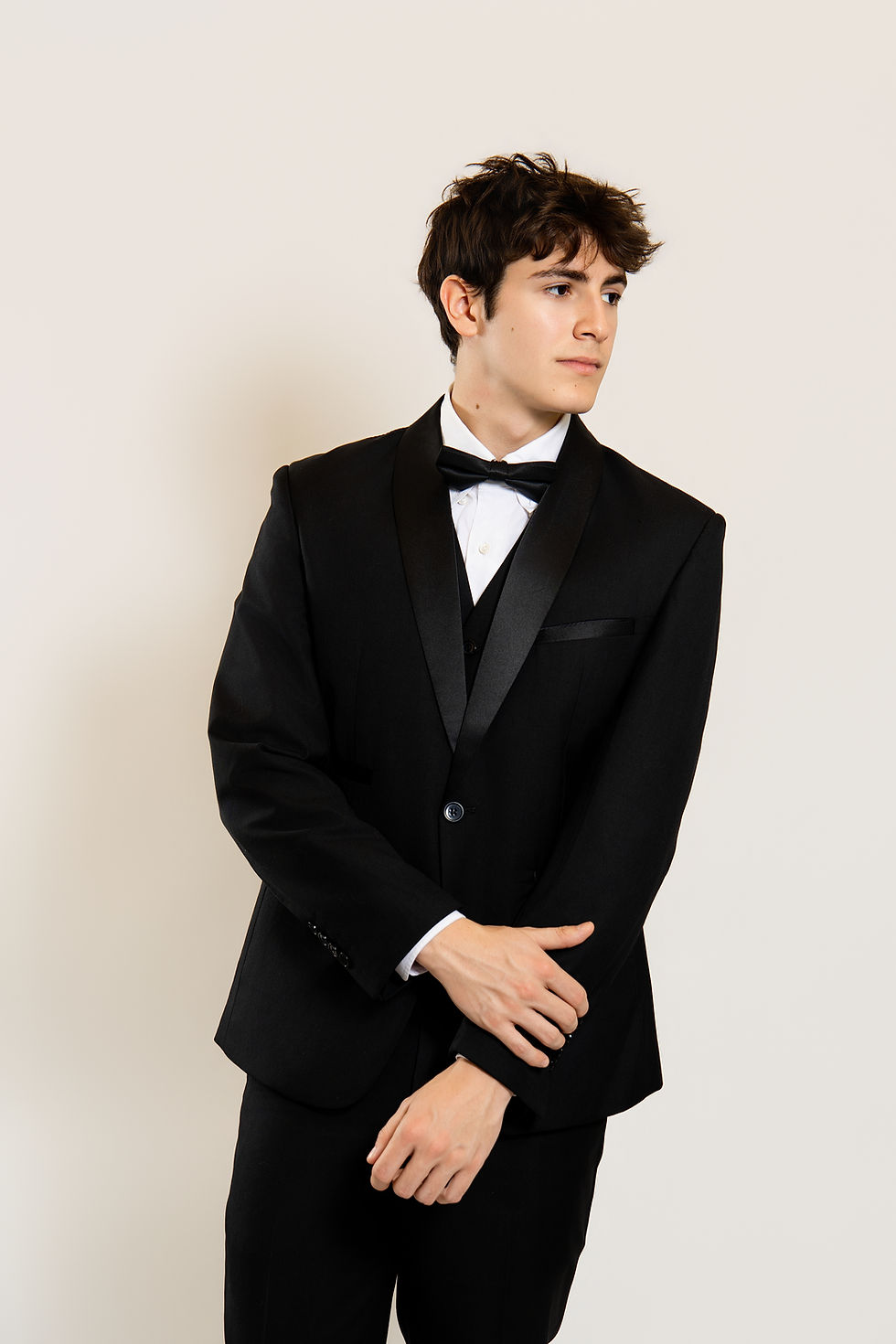 Thumbnail: SUIT-01