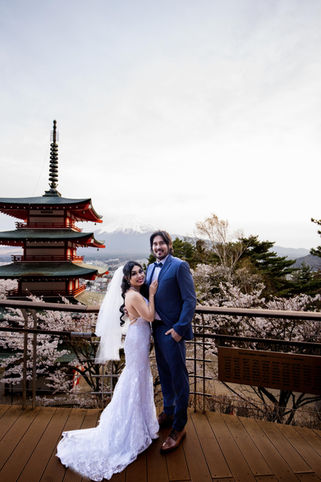 mount fuji pagoda wedding photoshoot elegant spring scenery