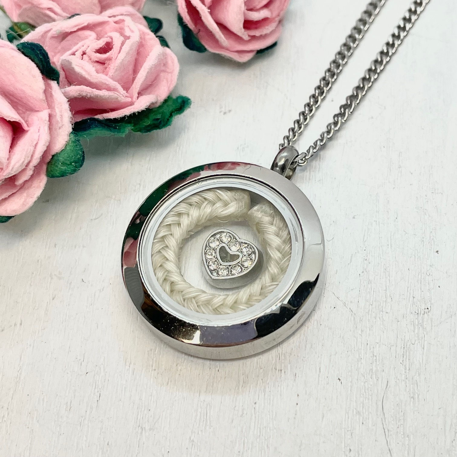 25mm Locket Pendant with Braid