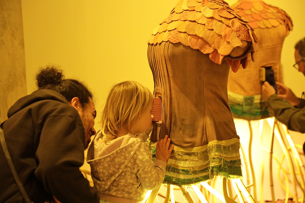 Construindo pontes para o futuro: arte, educação e os caminhos das infâncias