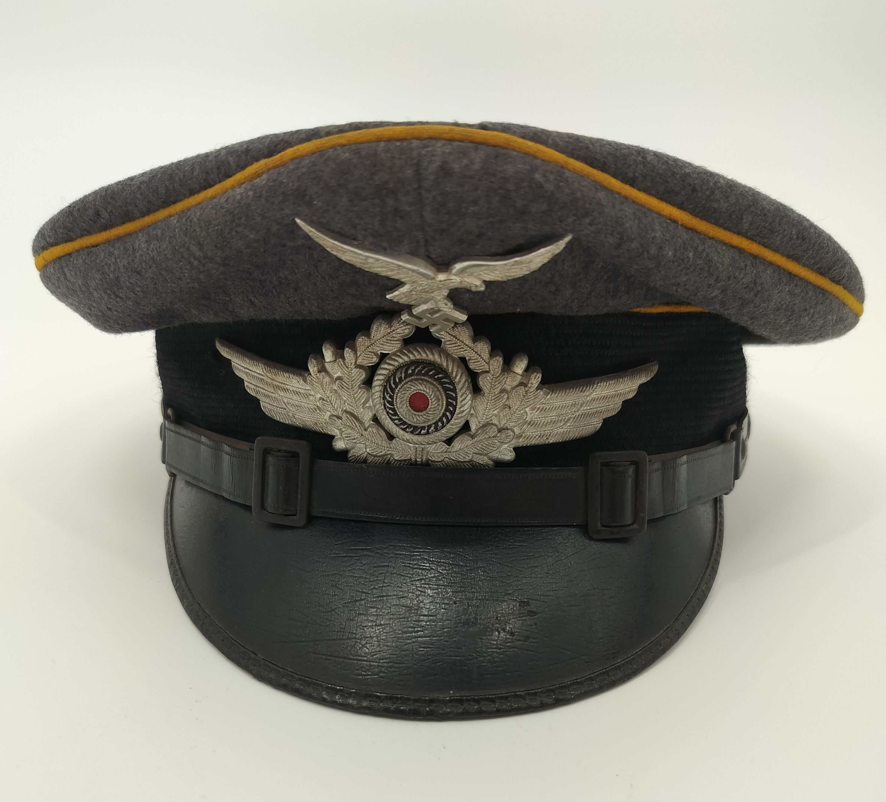 Luftwaffe EM/NCO visor cap for pilot, unit marked