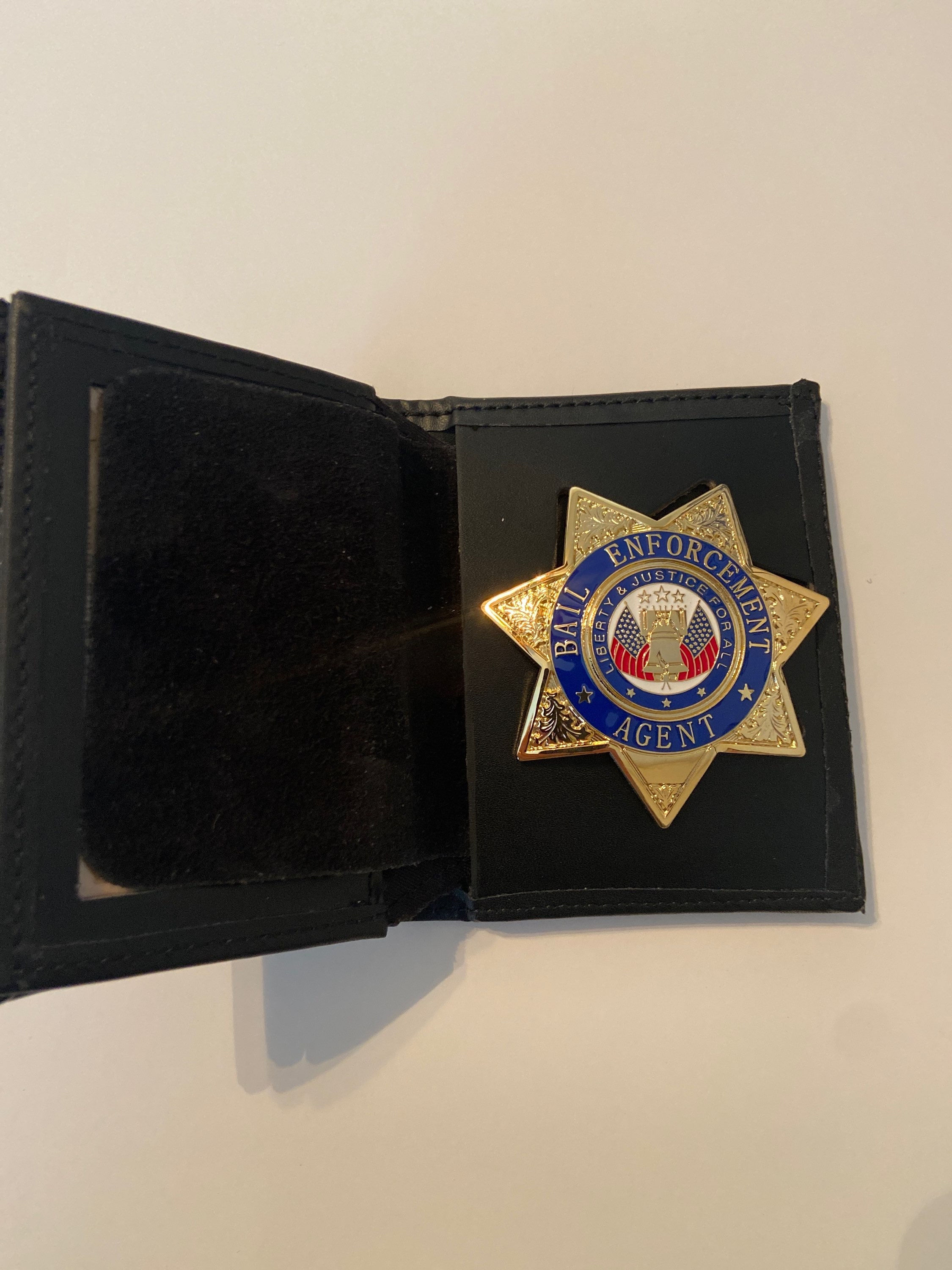 Genuine Leather Badge Wallet 7 Point Star Badge not Included