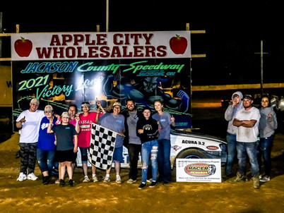 Jackson County Speedway Racer Rewards Winner Tyler Carpenter