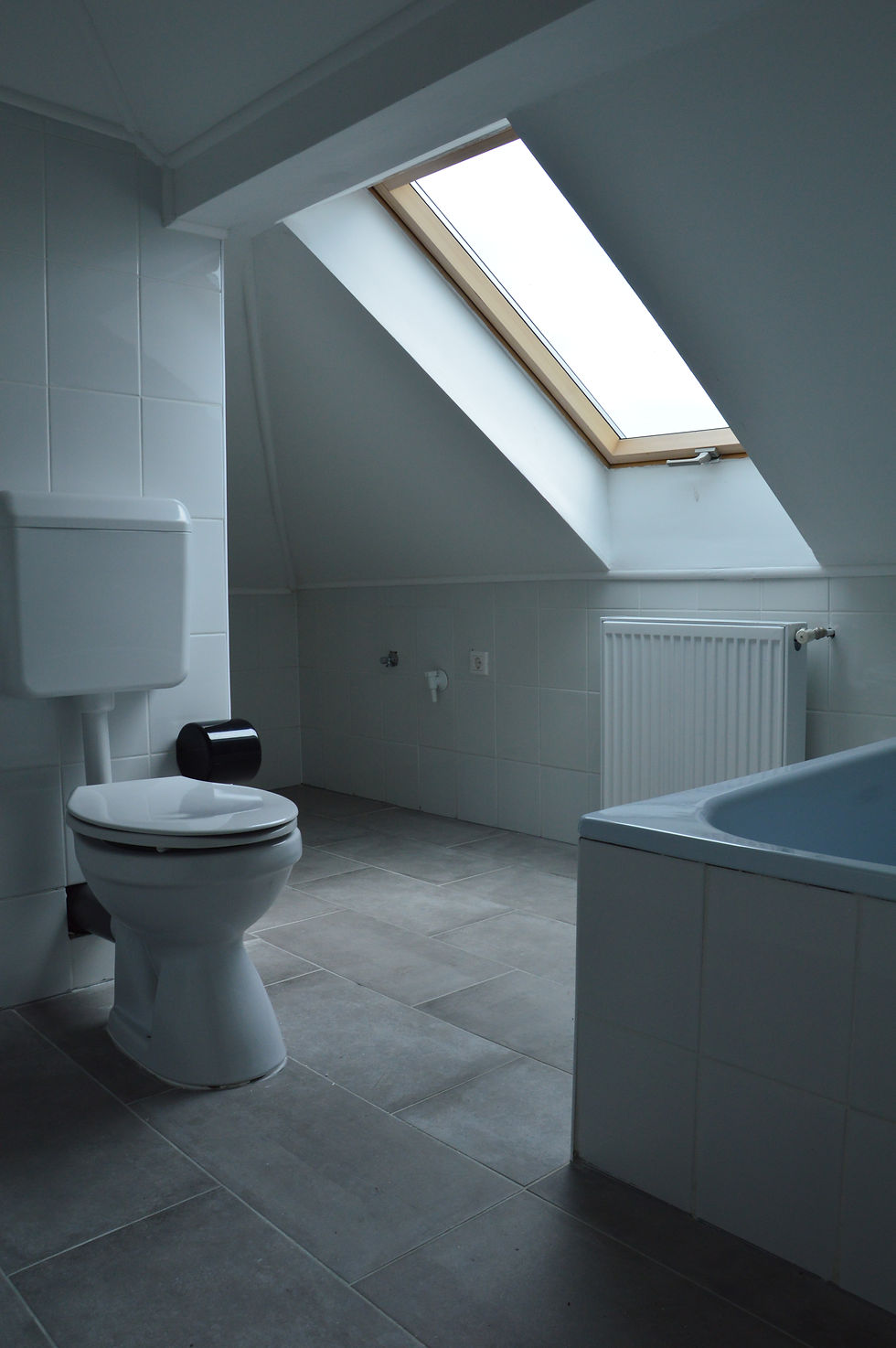 Indexkép: 1 hálószobás+nappali 43m²-es tetőtéri lakás. Szombathely, Áchim u.