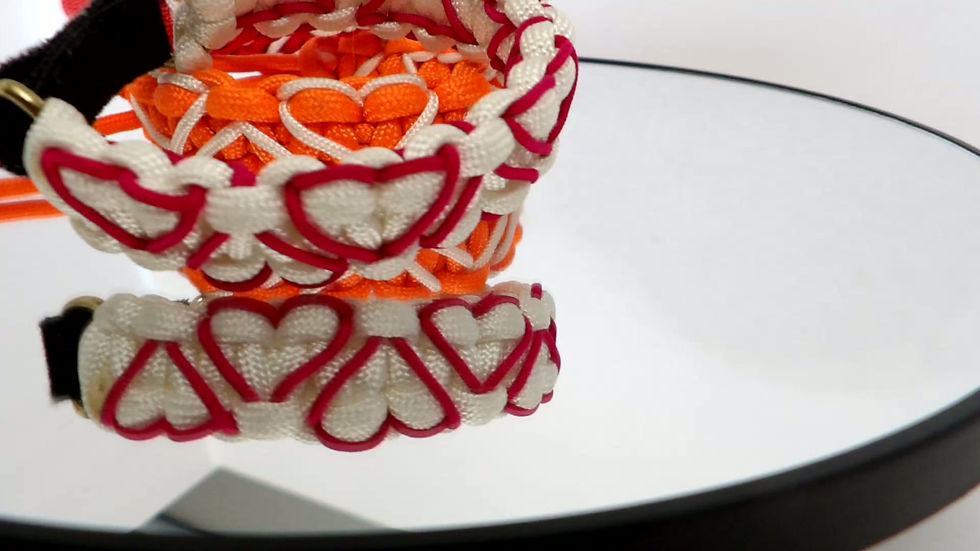 Thumbnail: Bracelet Paracord - LOVE
