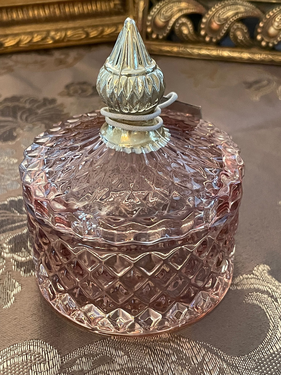 Miniature : Petit pot en verre rose précieux