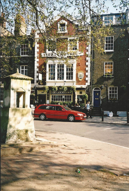 One of our favorite Richmond pubs, The Cricketers.jpg