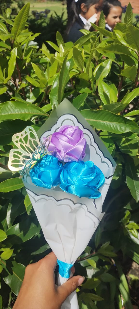 Ramo de tres rosas