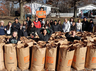 Hartford High School JMG Students Lead With Service