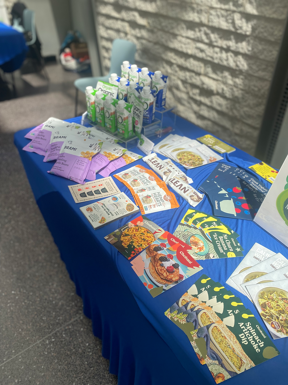 Photo of the Hleap Nutrition booth at the Philadelphia Museum of Art 2026 Health Expo. Hleap Nutrition is a nutrition practice specializing in Diabetes, Polycystic Ovarian Syndrome (PCOS)/Polyendocrine Metabolic Ovarian Syndrome (PMOS), and weight management in Philadelphia.