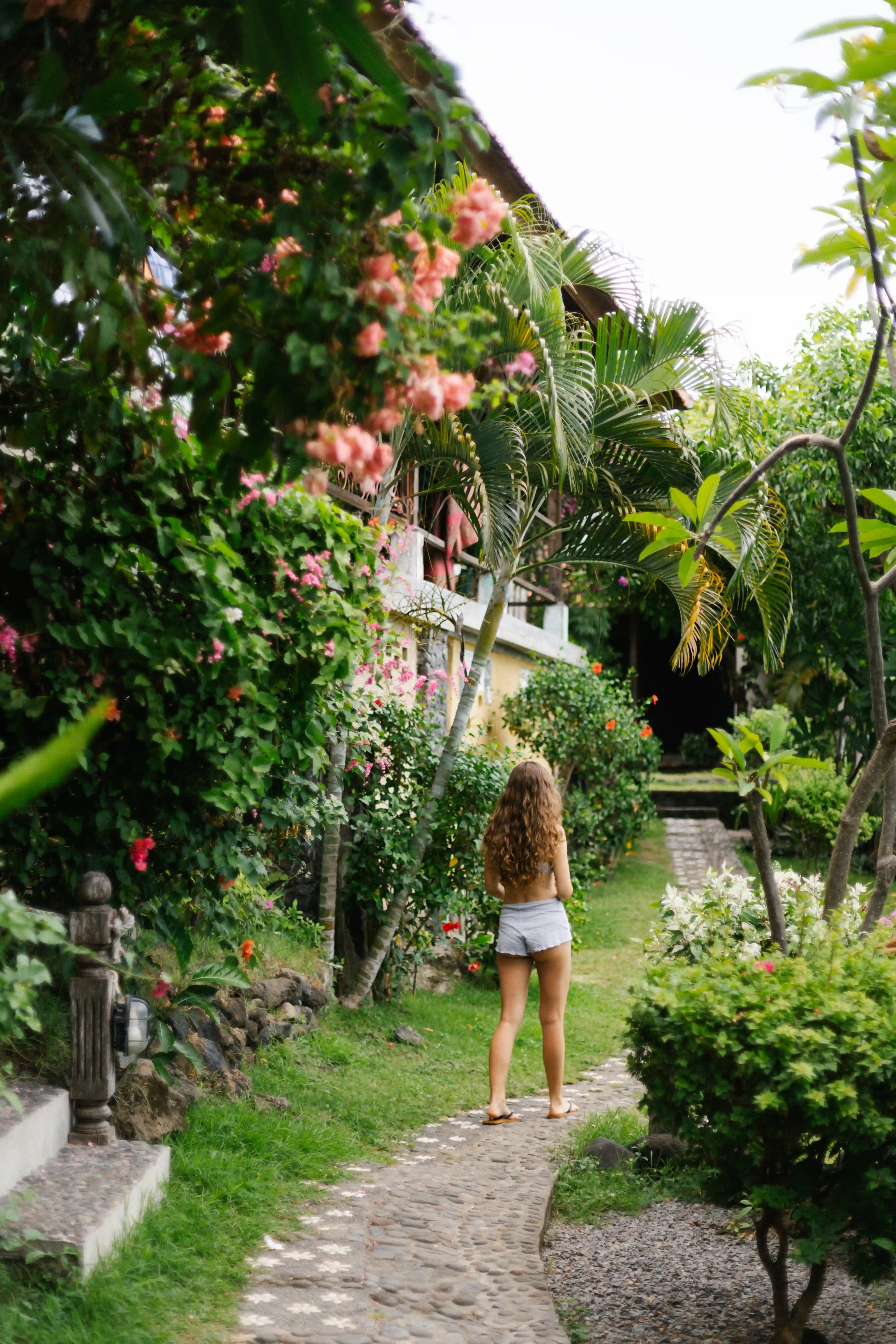 bali-freediving-green-garden-girl-wyjazdy-ocean-karma-9229.webp