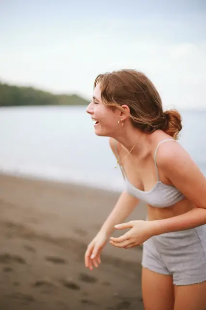 o-nas-ocean-karma-surfing-joga-sprzątanie-plaży-clean-trash-garbage-beach-bali-save-planet