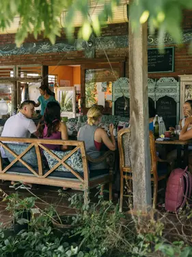 bali-freediving-jedzenie-balijskie-wyjazdy-ocean-karma-slow-food-18.webp