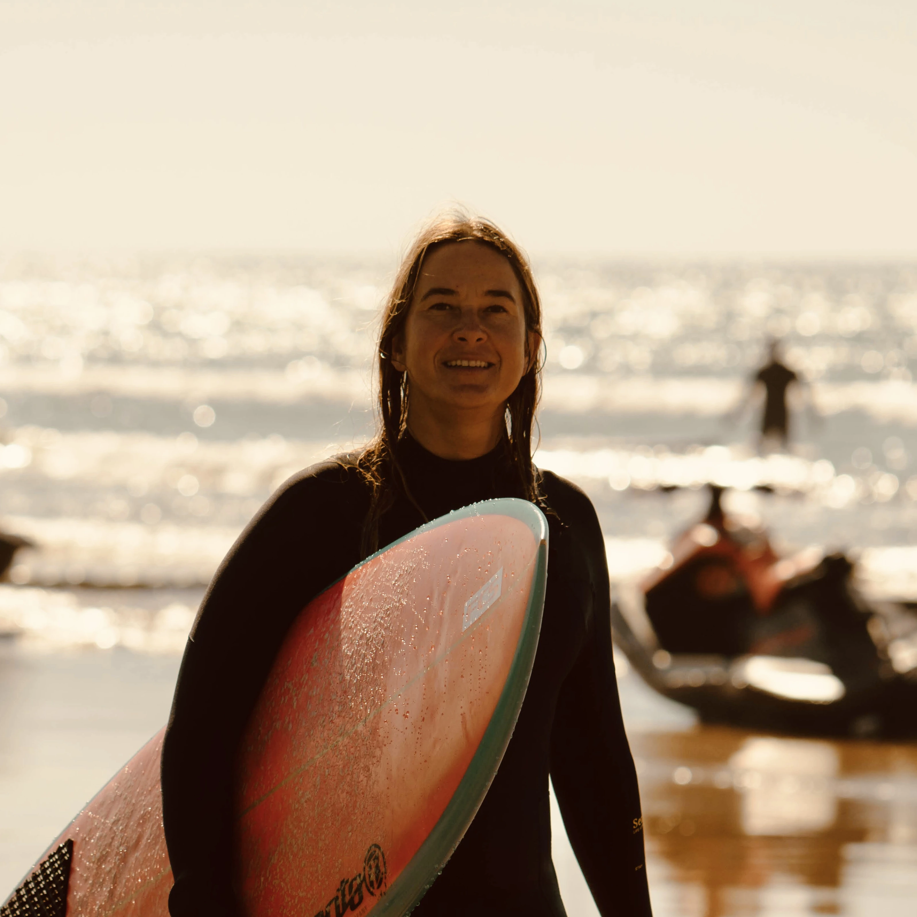 maroko-wyjazdy-surfcamp-surfing-fale-taghazout-ocean-karma-7650.webp