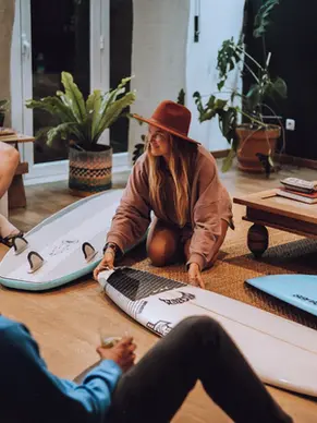 marta-budzanowska-surf-coaching-ocean-karma.webp