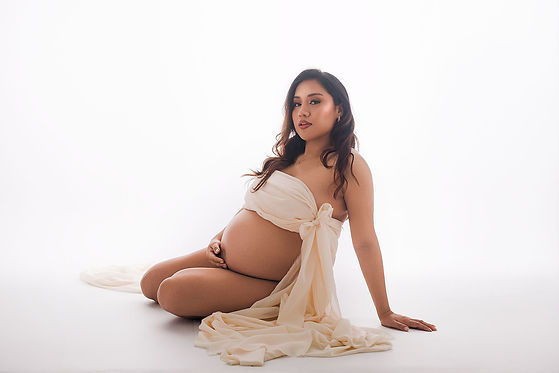 Maternity - Wendy (19).jpg