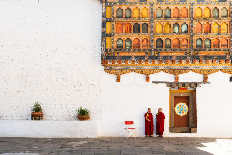 red director chair photography bhutan trans bhutan trail hiking take your seat