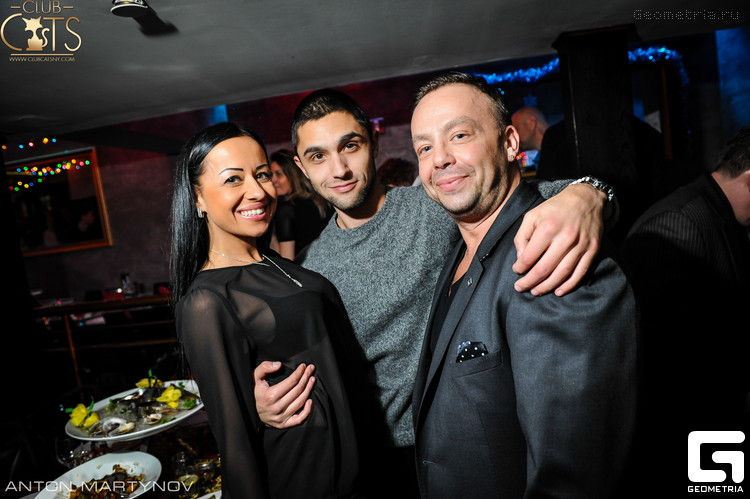 Club Cats Restaurant 