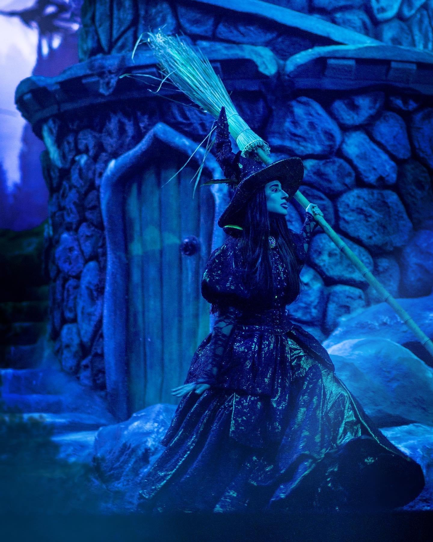 Curiome Lighting design