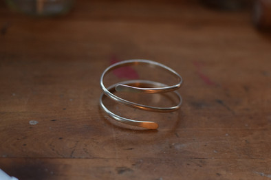 ‘Twist’ bangle