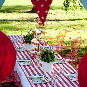 circus theme page image.jpg