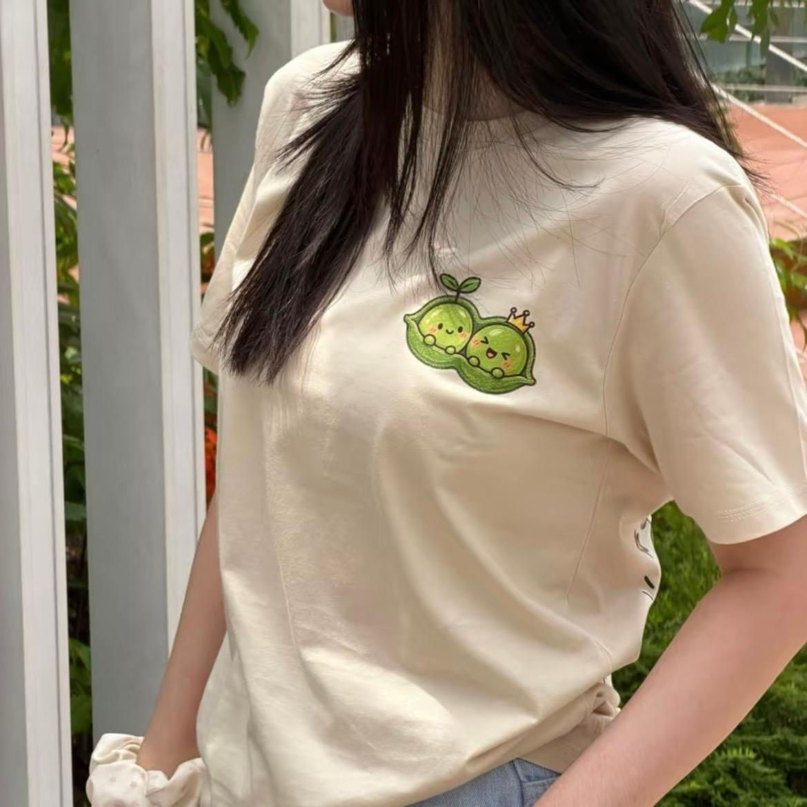 TWO PEAS IN A POD — CUSTOM PHOTO T-SHIRT COMBED 30S (CARA ORDER DI DESKRIPSI)