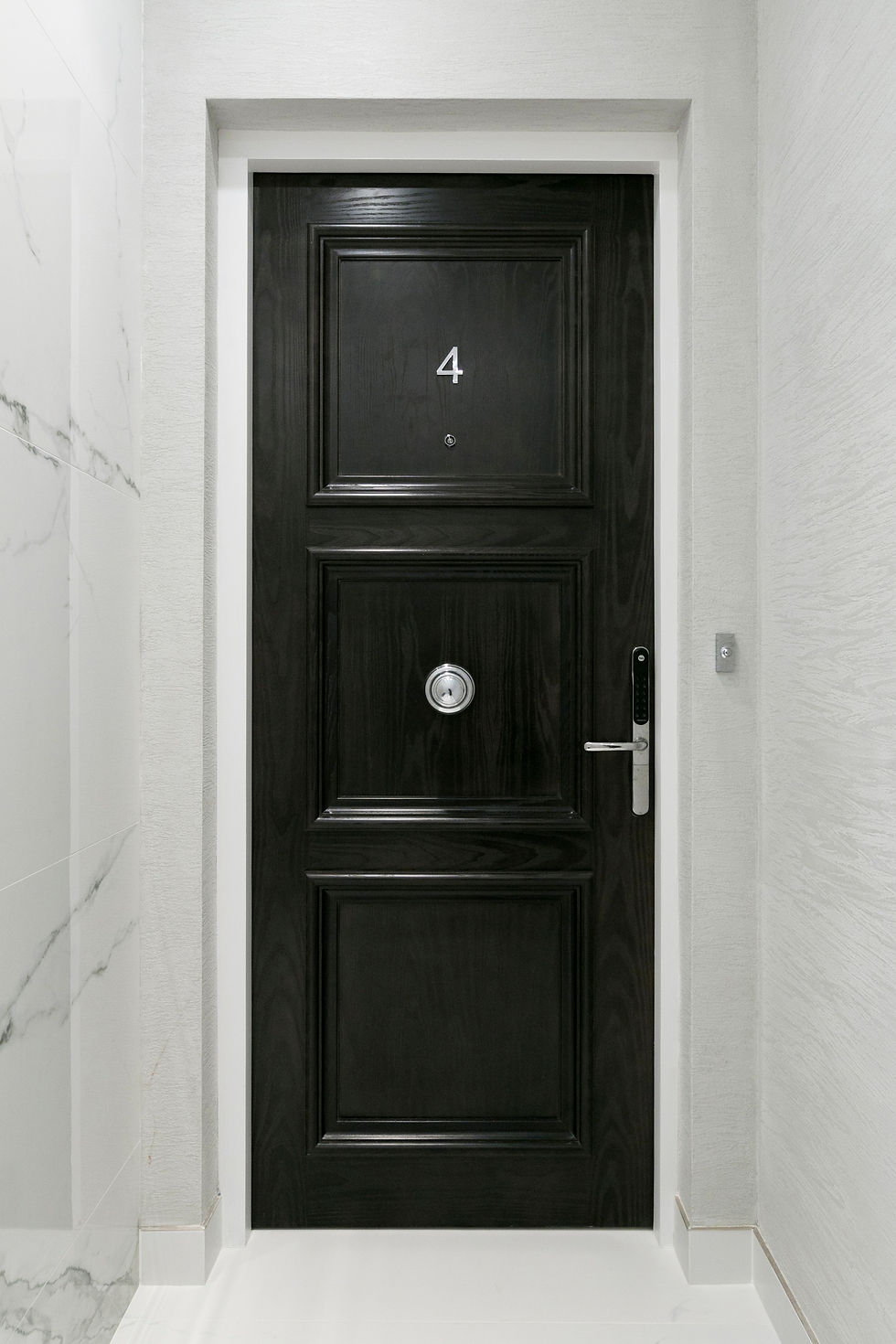 Flat 4 - Entrance Door.jpg