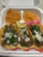 Plato de tacos de bistec