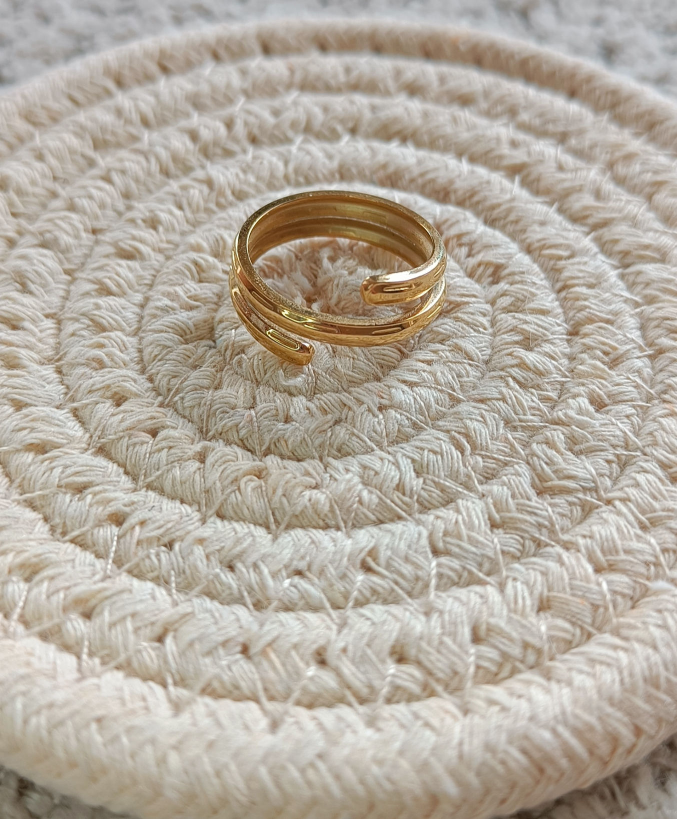 Gedraaide city ring - goud