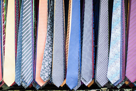 Ties-in-different-patterns-and-varieties