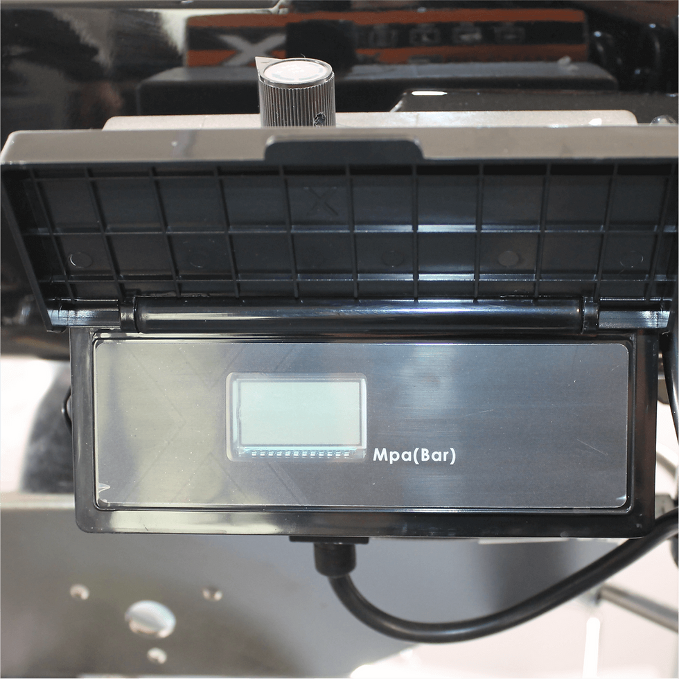 Miniatură: Pompa airless cu piston BISONTE PAZ32X, debit 3,2 l/min., motor 2600W