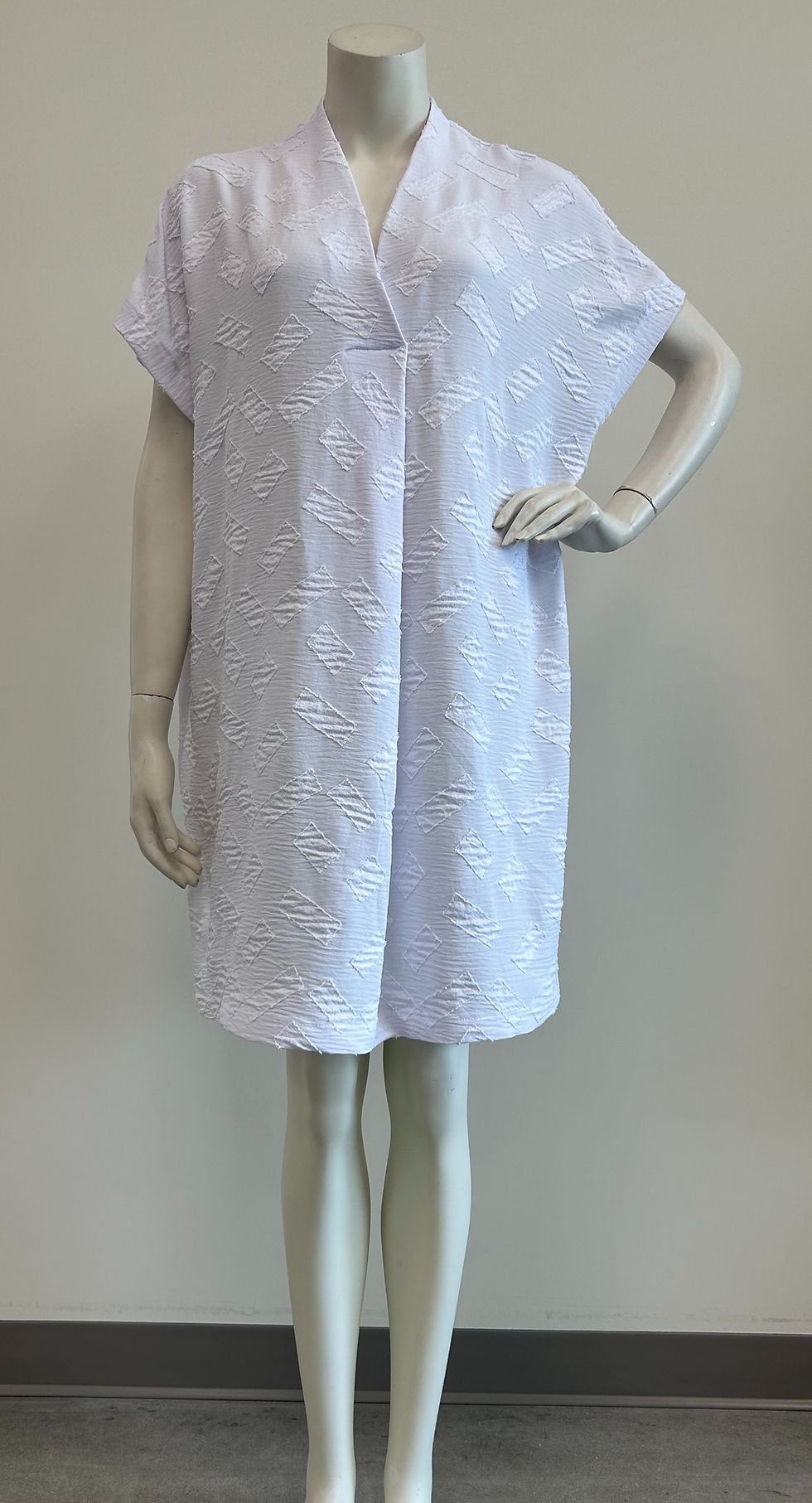 WOVEN CRINKLE JACQUARD CAFTAN 36"