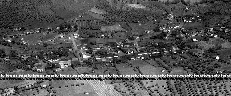 Izeda, Bragança, 1976, refª 395